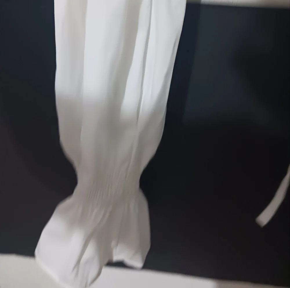 Women sexy white tie puffer elastic long sleeve top - Picture 7 of 16